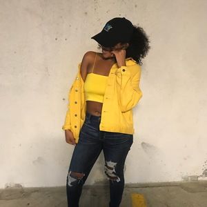 Meet your Posher, Kaya